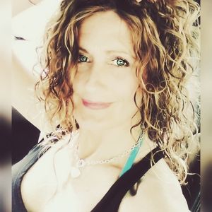 Meet your Posher, Carri